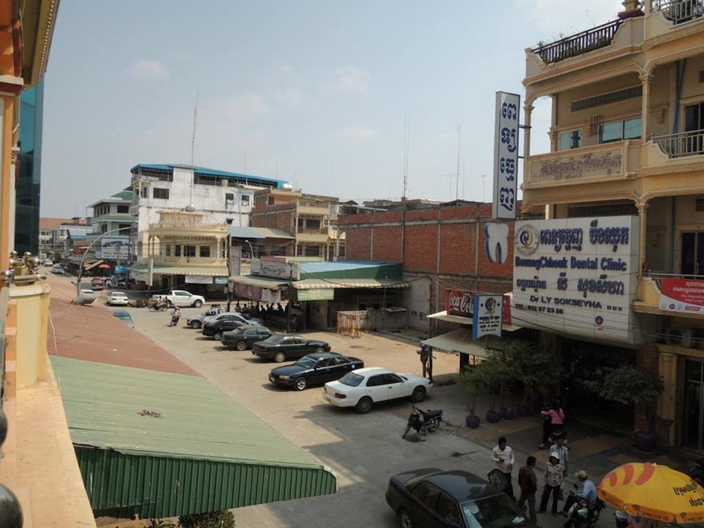 Shang Hai Guesthouse Battambang Exterior foto